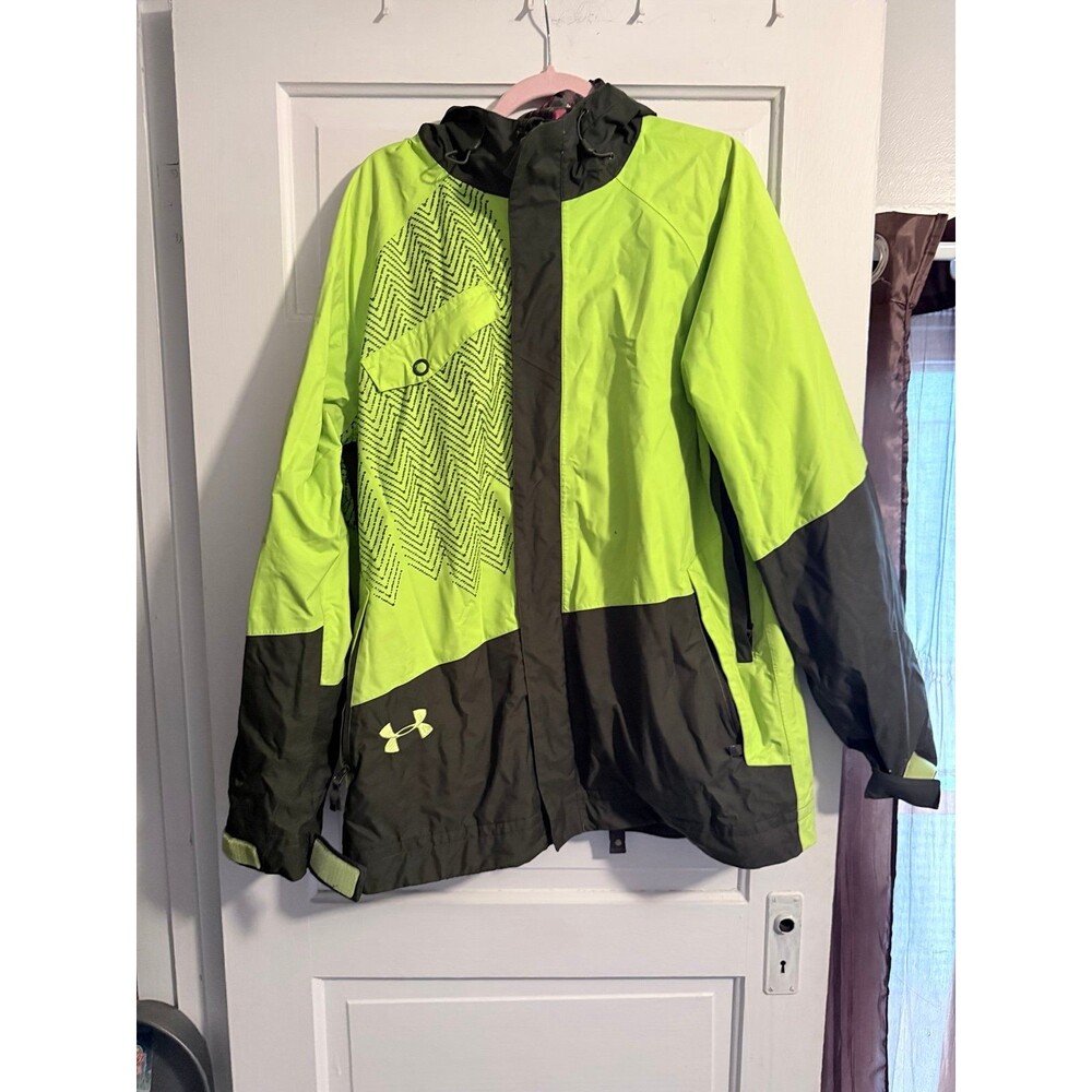 Under Armour winter/snowboarding coat